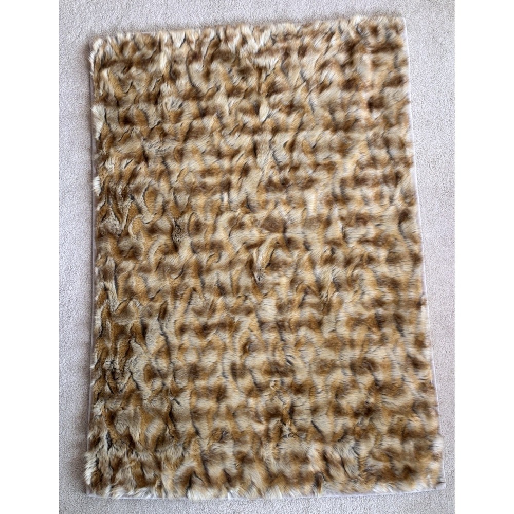 Williams Sonoma Home Faux Fur Throw Luxury RED FOX 50 x 65 Heavy